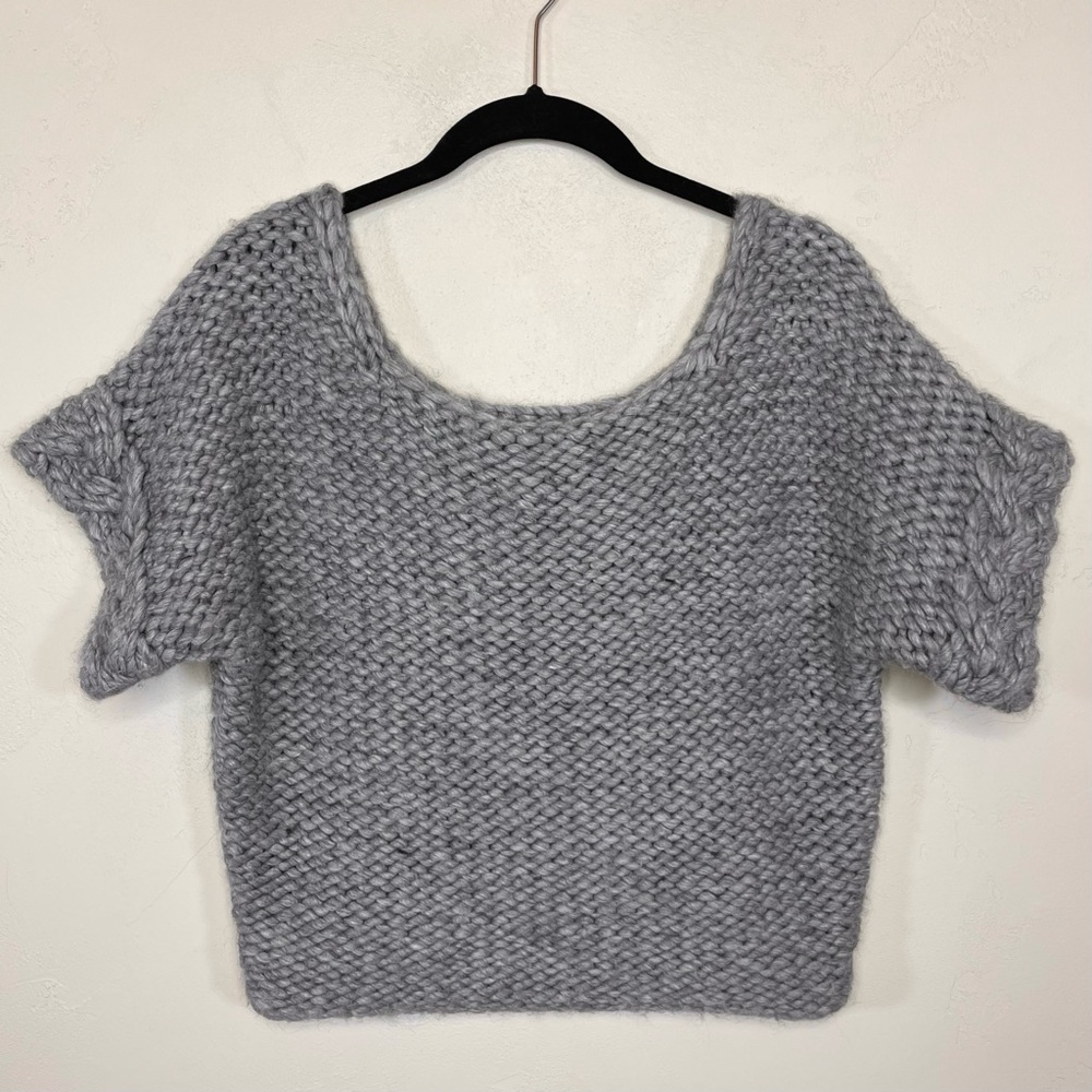Kenji Hand Knit Chunky Wool & Acrylic Blend Short Sleeve Crop Sweater
